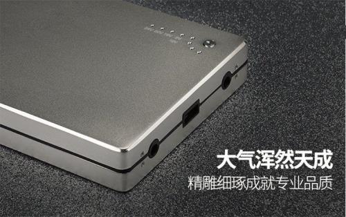 富士相机可以用充电宝充电吗