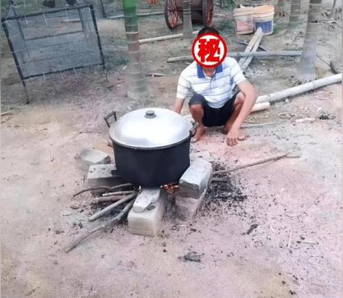 直播间里生火做饭违规吗