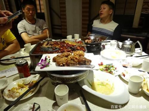 约了别人吃饭又去不了怎么办