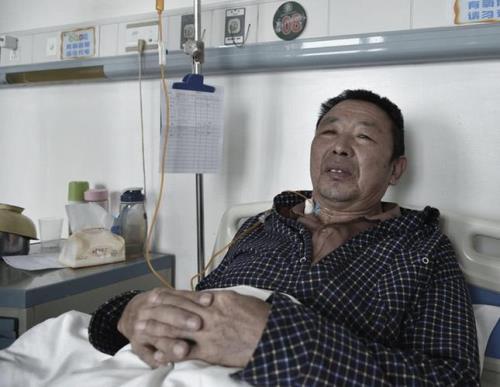 儿子打断父亲四根肋骨怎样判