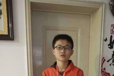 13岁男生头发一个月能长多长