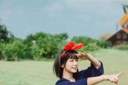 长得越乖玩得越嗨什么意思