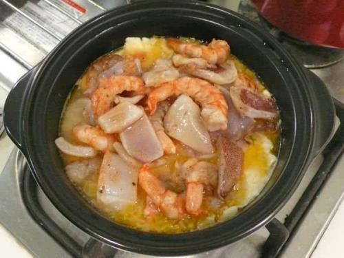 鲜虾砂锅豆腐煲家常做法窍门