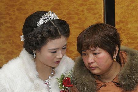 女儿结婚妈妈低调怎样发朋友圈