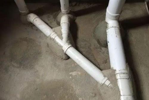蹲便器通道斜的好还是平的好