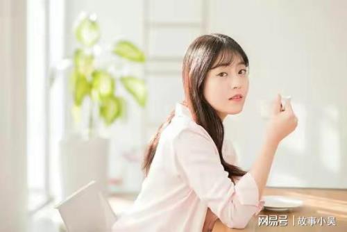 如何让已婚妇女主动找你聊天