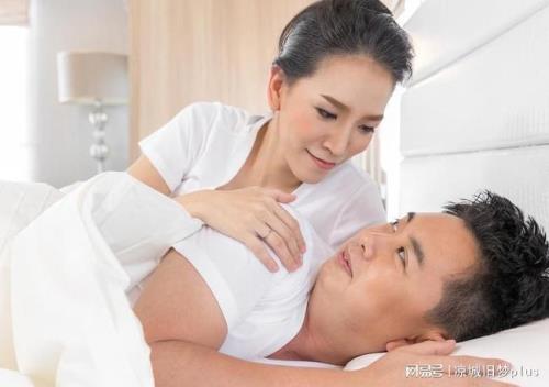 已婚男人帮助女人的目的有几点