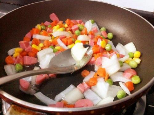 洋葱炒青豆怎么做