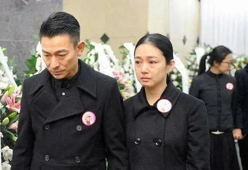 刘德华有几个兄弟姐妹