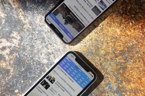 iphonexr玩原神卡吗