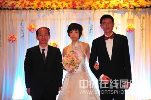 陆元盛是张怡宁舅舅吗