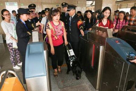 铁路公免红票是什么意思