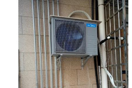空气能热水器冷凝水管怎么接