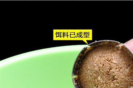 怎样开饵料附着钩时间长