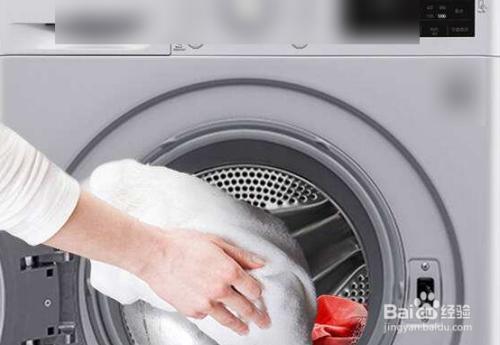 次氯酸喷到衣服上会掉色吗