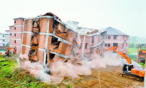 什么城市违建是六先拆