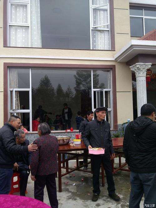 兄弟进新房一定要去吗
