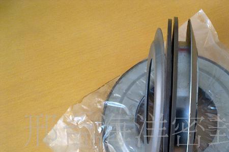万虎三轮车半轴油封型号