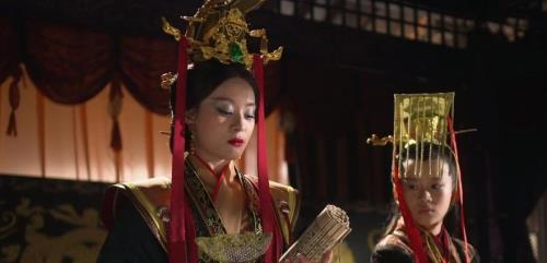 芈月传的主题曲是谁唱的