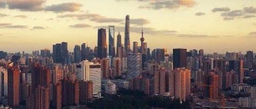 高层建筑离可耕地多少