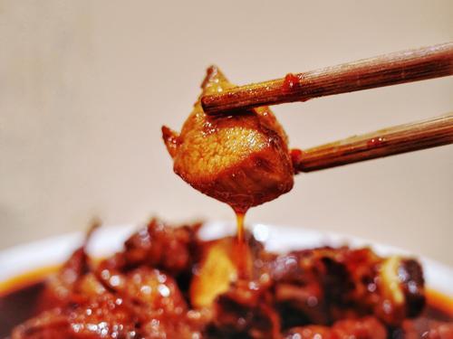 辣子鸡什么意思