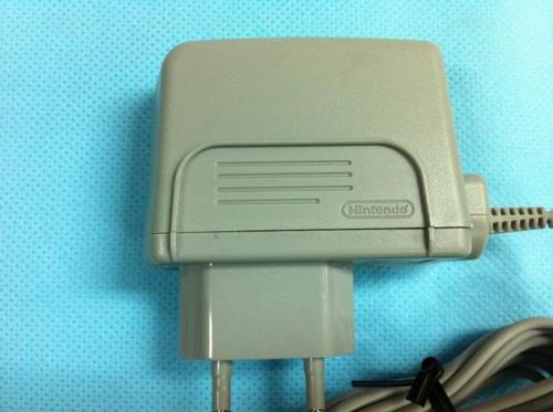 3ds充电中能开机吗