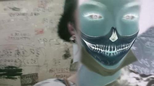 半人半鬼半神仙 半俗半雅半疯癫