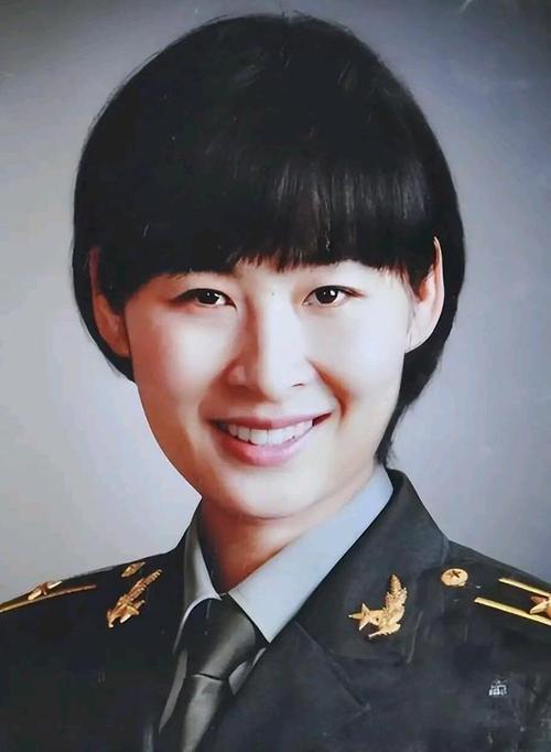 刘洋为什么是首位女航天员