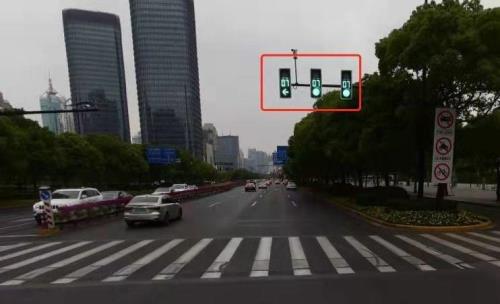 过红绿灯时速多少算超速