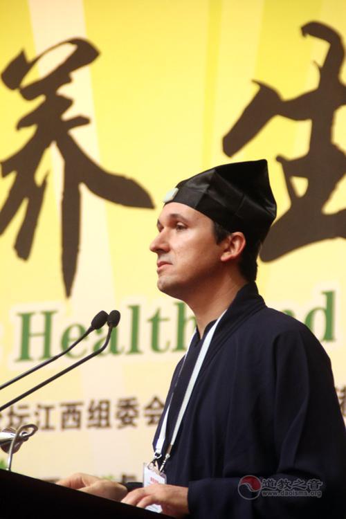阳光代表道士发功第几集