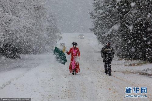 历史上湖北8月份下过大雪吗