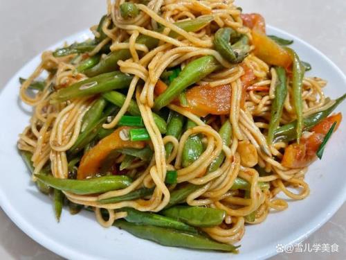 煎豆角面条河南吃法