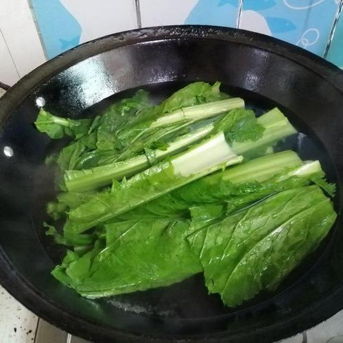 芥菜缨焯水后直接腌可以吗