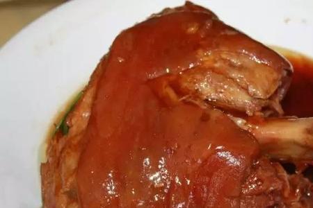 炖肘子用什么香料