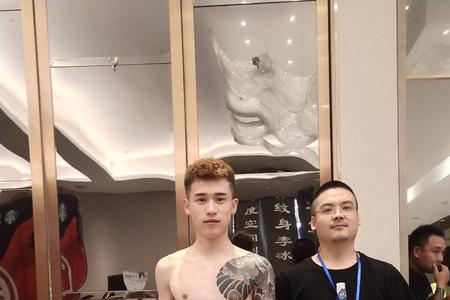 五分袖半甲是什么