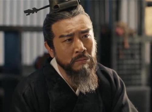 哪个诸侯不是曹操所灭