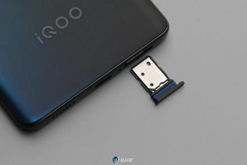 iqooneo7需要配散热器吗