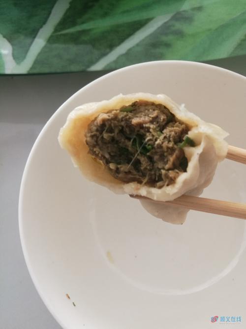野韭菜饺子特点