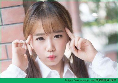 女生如何吸引女生的注意力