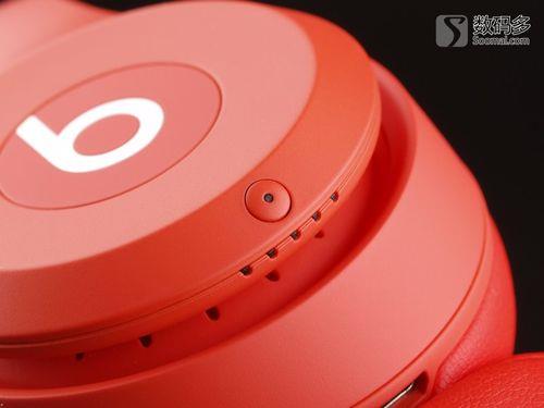 beats solo3 有一个灯在闪烁