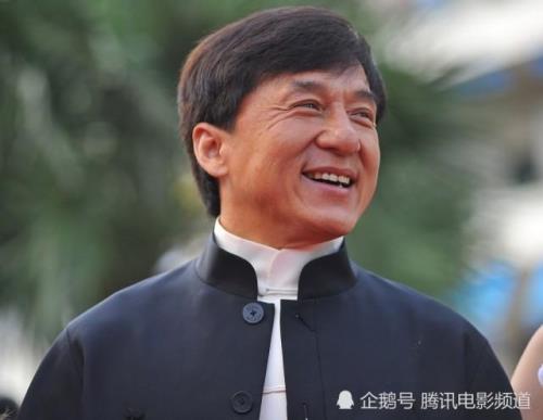 成龙在无限超越班说的是谁
