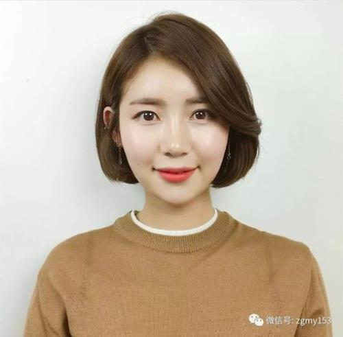 为什么短发拉直了还会往外面翘