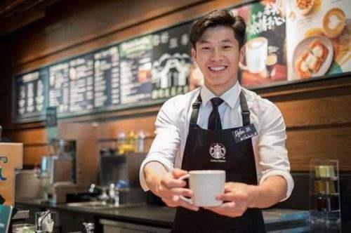 星巴克教你的店员叫什么