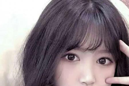 摩羯座女生笑起来迷人吗