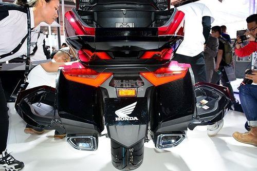 2022款本田金翼f6b的优缺点