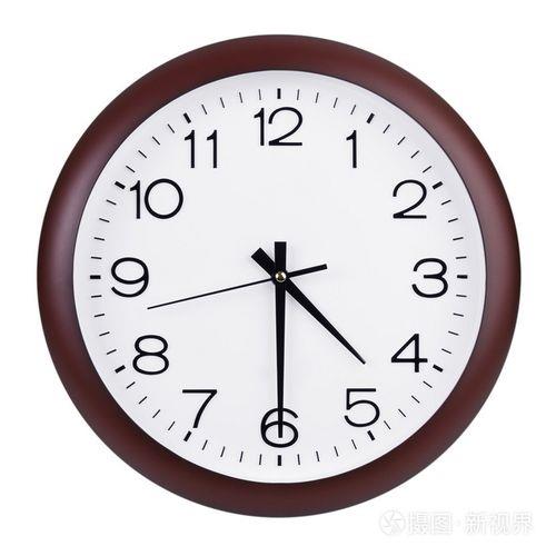 4时30分钟表怎么表示