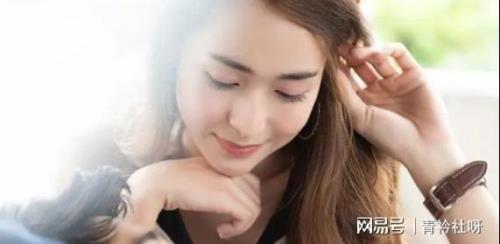 夸中年女人漂亮的句子常用语