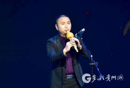 葫芦丝为什么会喷水