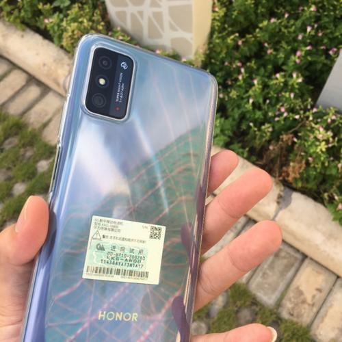 华为荣耀X10充电线和华为通用吗