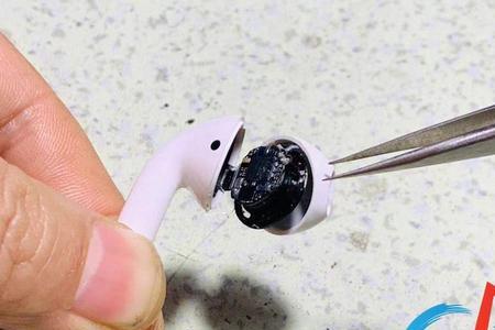 airpods怎么充电不伤电池